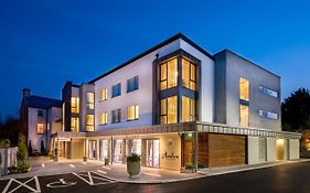 Avalon House Hotel